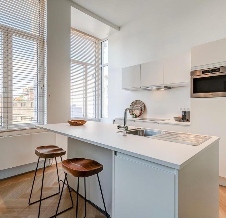 Room Engine Residence Antwerpen Bagian luar foto