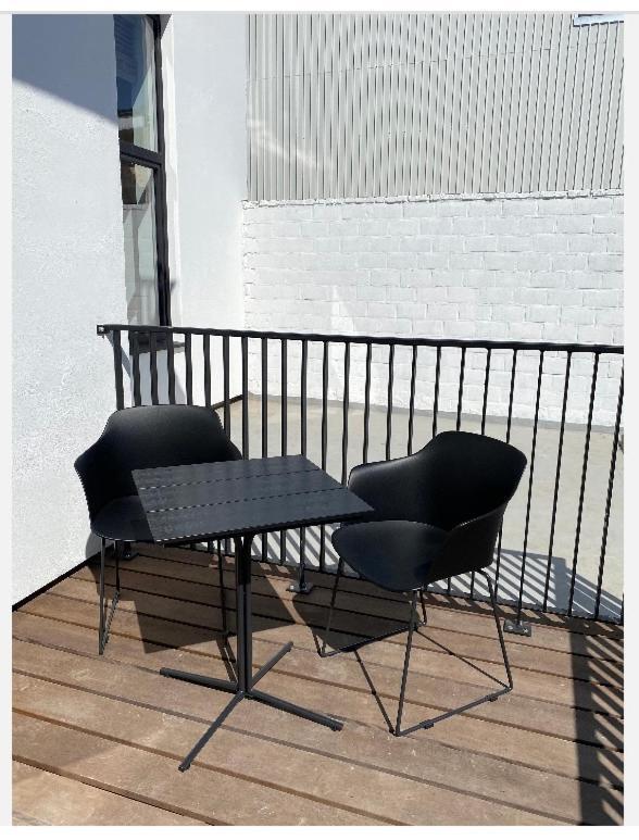 Room Engine Residence Antwerpen Bagian luar foto